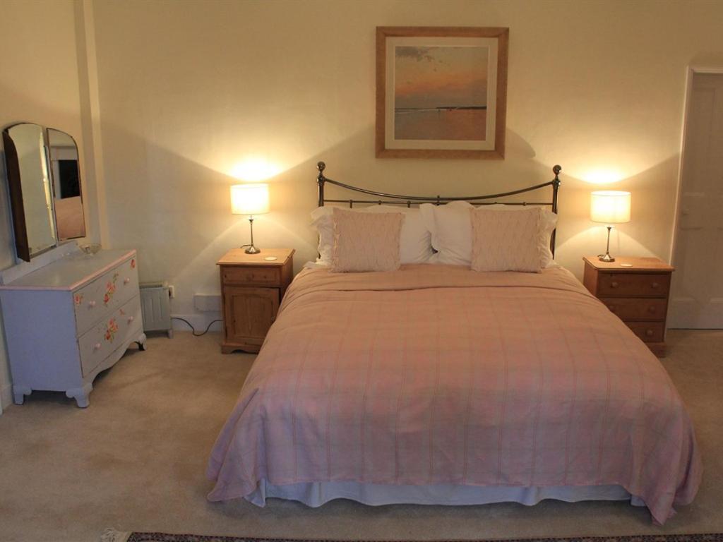 Church Farmhouse B & B Kennett Экстерьер фото
