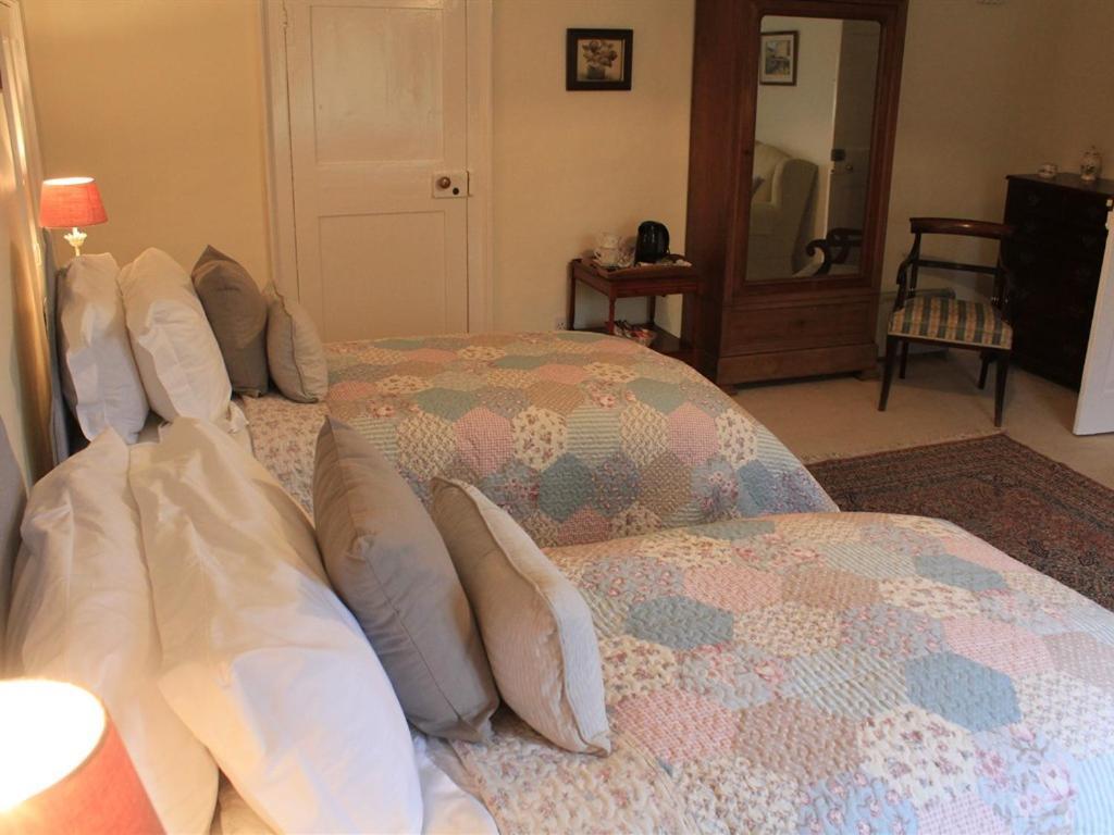 Church Farmhouse B & B Kennett Экстерьер фото